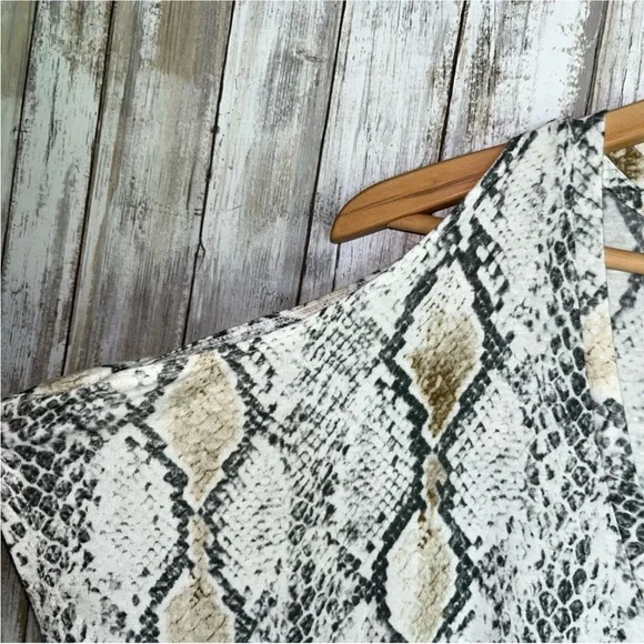 Express One Elena Snake Print Open Shoulder Blouse - Picture 2 of 6